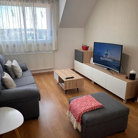 Piso Oroso No Camino Apartment Sigueiro Exterior photo