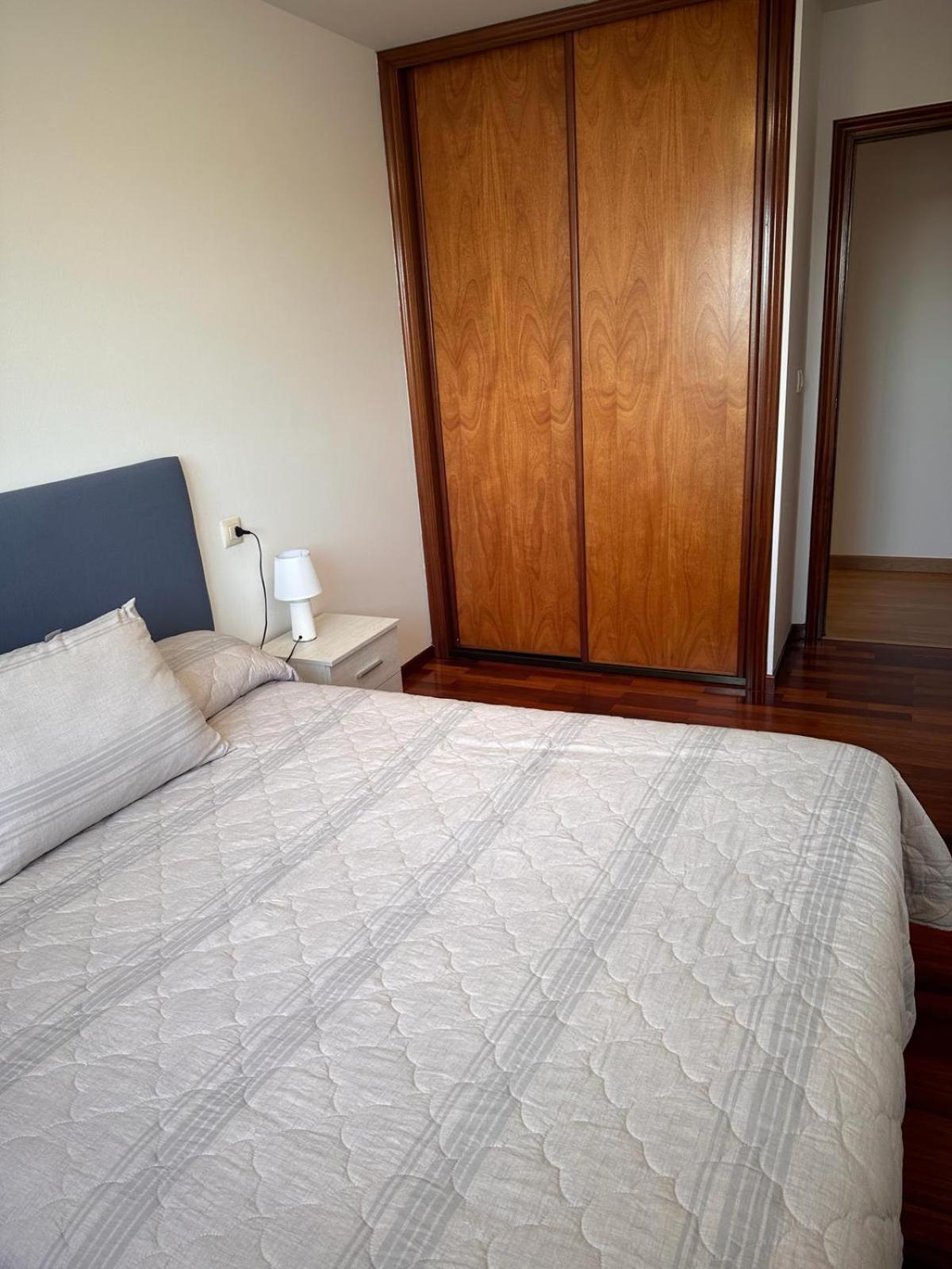Piso Oroso No Camino Sigueiro