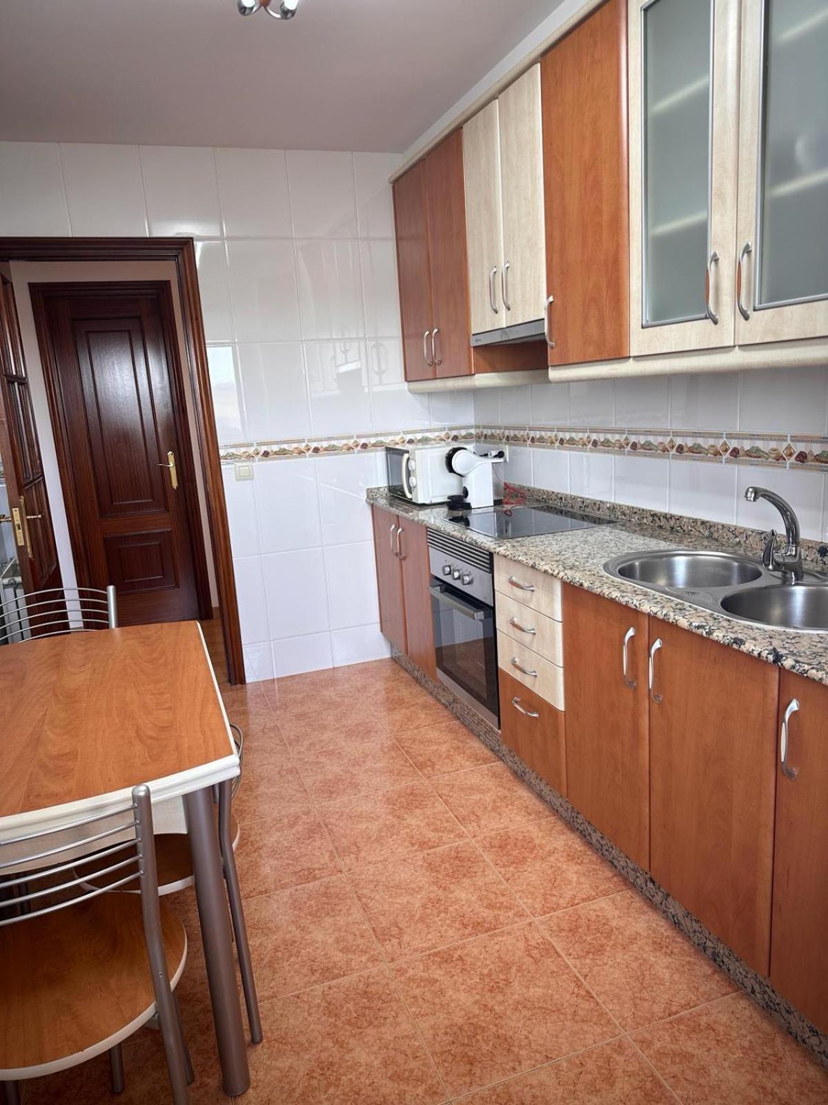 Apartment Piso Oroso No Camino